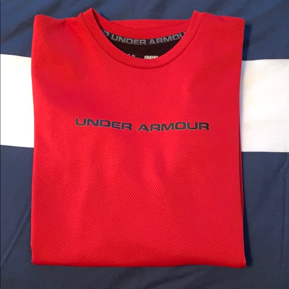 Men’s Under Armour Shirt